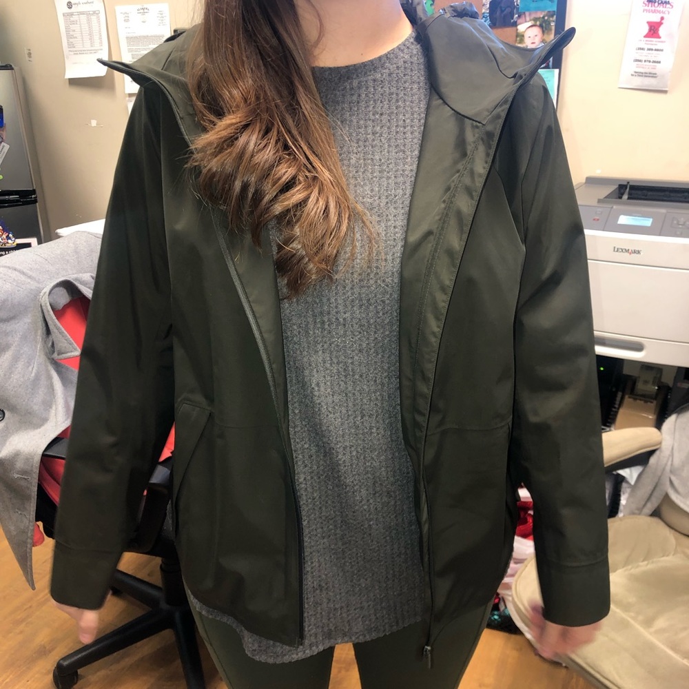 Lululemon rain jacket